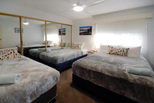Marcel Towers Holiday Apartments Room Type - Superior Two-Bedroom Apartment with Ocean View Marcel Towers Holiday Apartments Room Type - Superior Two-Bedroom Apartment with Ocean View