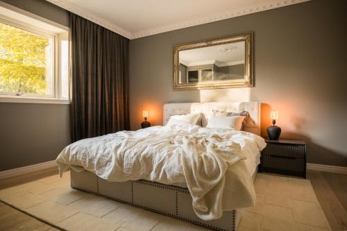 Unique apartment with Private Terrace & Entrance, Stockholm (photo 2)