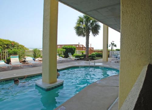 Sunrise Pointe 4F Condo - image 6