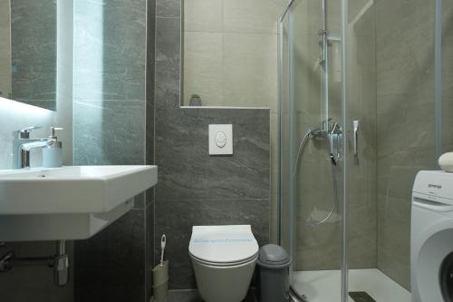 GRAND LUX view - image 5
