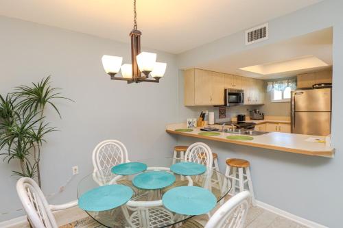 Ocean Village Club K17 - image 33