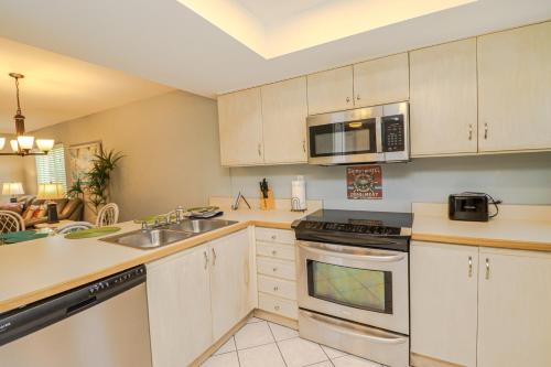 Ocean Village Club K17 - image 36