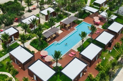 Mirror Mirror Hotel Cafe & Restaurant in 開隆