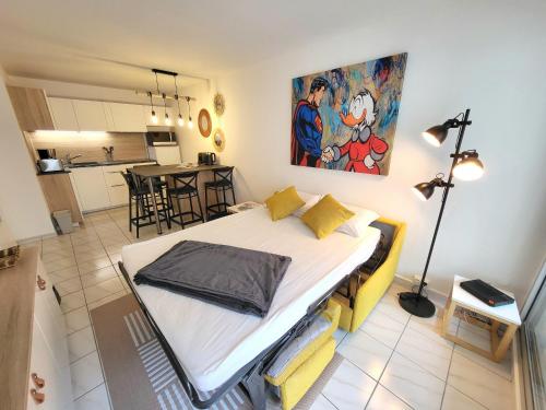 Apartment image 5