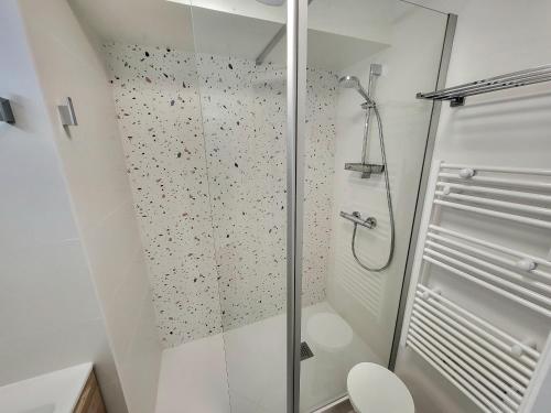 Apartment image 2
