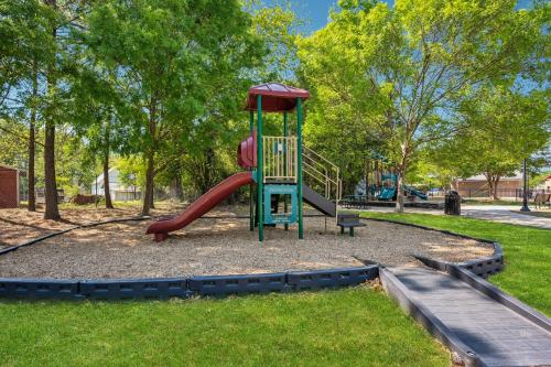 المنطقة المحيطة, GreenBNB in Locust Grove