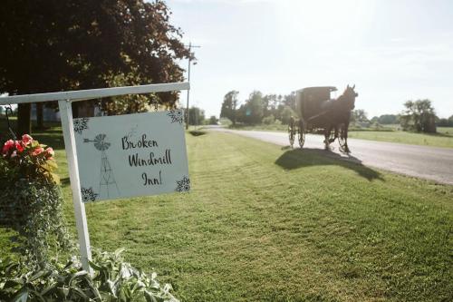 . Broken Windmill Inn Ontario Farm Retreat