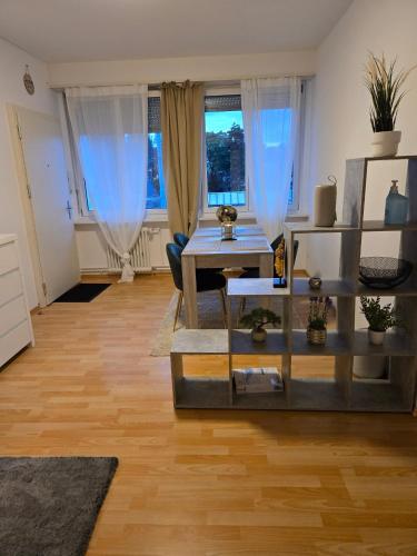 LaCasa-Mia Apartment Basel, Базель (фото 10)