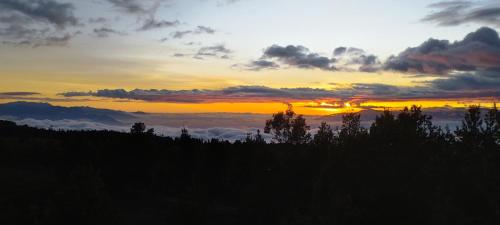 Hacienda El Atardecer, vía a Loja (Hacienda El Atardecer, via a Loja) in La Union