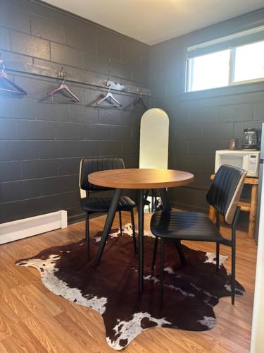Deluxe Queen Studio