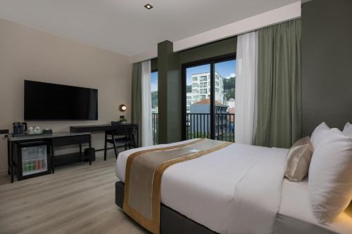 room detail thumbnail 1