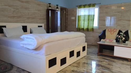 Okaasan Guest House & Restaurant  in Konark