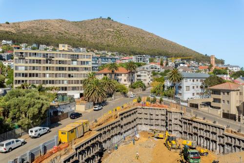 Cape Royale Luxury Apartments - image 11
