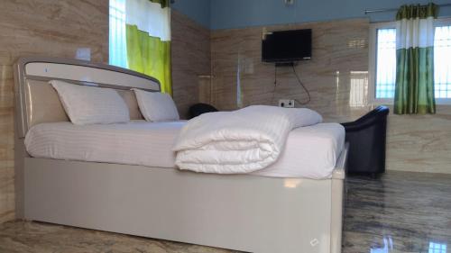 Okaasan Guest House & Restaurant  in Konark