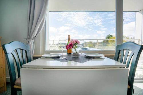 Apartment with Balcony image 10