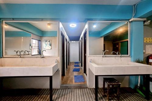 Me U Hostel Room Type - Mixed Dormitory Room