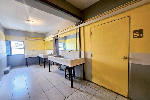 Me U Hostel Room Type - Double Room with Shared Toilet