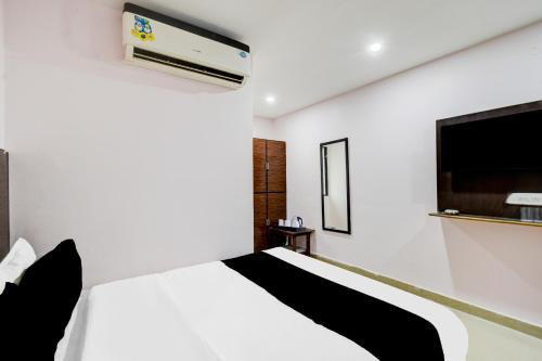 Super Collection O Abids Hyderabad Formerly Varaahi Inn – Hyderabad, IA