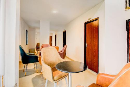 Super Collection O Abids Hyderabad Formerly Varaahi Inn – Hyderabad, IA