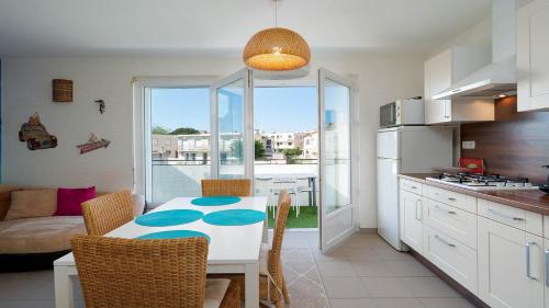 Apartment image 10