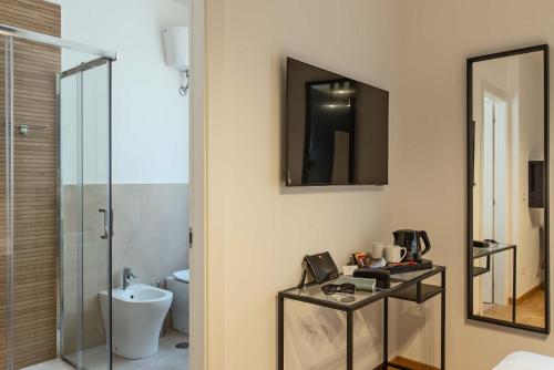 Essence Guesthouse - image 9