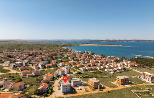 Beautiful Apartment In Povljana
