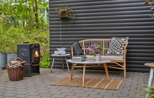 Buitenkant, 2 Bedroom Cozy Home In Hadsund in Hadsund