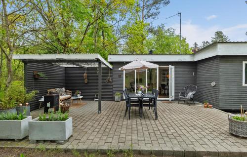 Buitenkant, 2 Bedroom Cozy Home In Hadsund in Hadsund