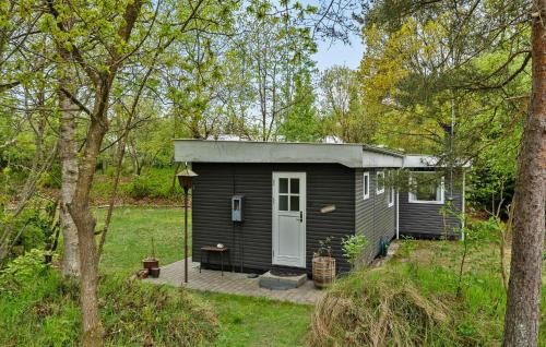 Buitenkant, 2 Bedroom Cozy Home In Hadsund in Hadsund