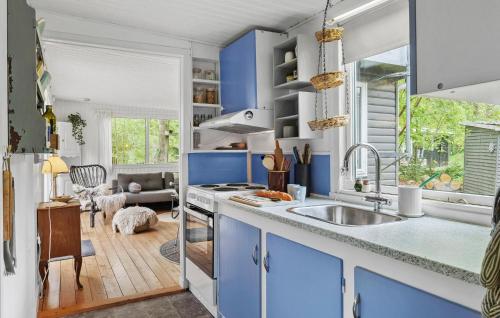 keuken, 2 Bedroom Cozy Home In Hadsund in Hadsund