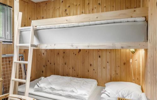 Lovely Home In Hadsund With Wifi in Helberskov