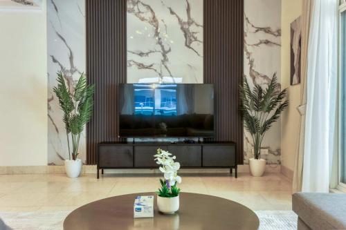 Luxury Marina Stay - City Views & Big Balcony, Dubaï (photo 5)