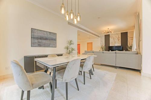 Luxury Marina Stay - City Views & Big Balcony, Dubaï (photo 9)