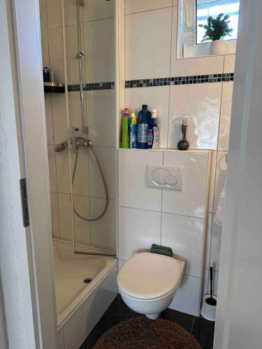 3 Private Rooms CLOSE TO FAIR 8min by Foot Messe Exhibition in Weinbergen