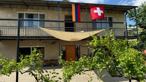Guesthouse Sari-Safran in Azatamut