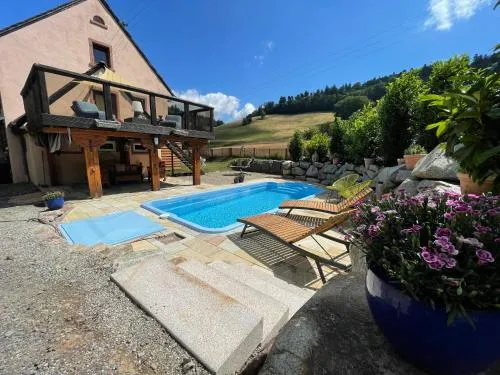 Ferienhaus Kappel mit Pool in Freiburg im Breisgau, Deutschland