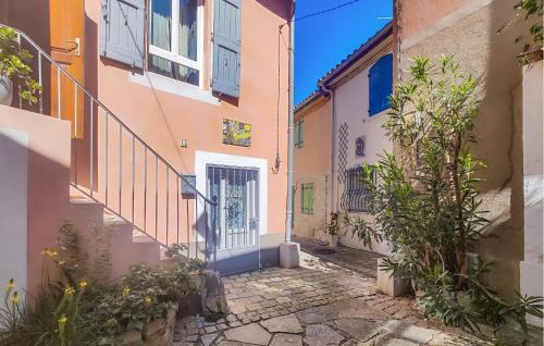 1 Bedroom Cozy Apartment In Meze