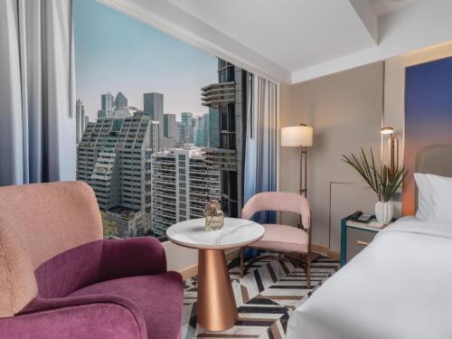 room detail thumbnail 1