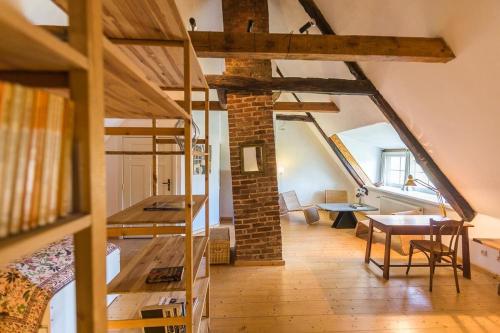 Reetdachhaus mit Elbblick in Lenzerwische