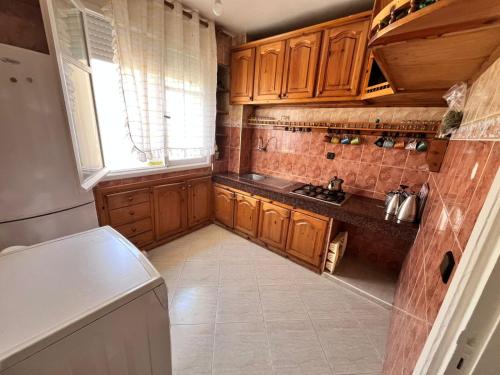 Kitchen, Casablanca Beautiful and Tranquil Family Apartment in Suburbs