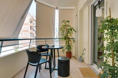 Premium Stay at a Stunning Residence in Zografou