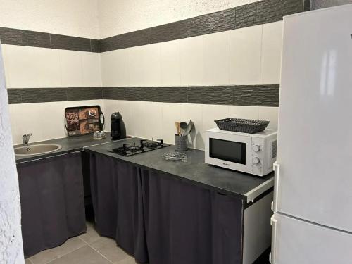 Dapur, Appartement convivial à Marignana, proche de la nature (Appartement convivial a Marignana, proche de la nature) in Evisa