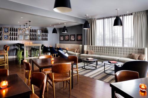 Four Points by Sheraton Houston Greenway Plaza – Houston, TX