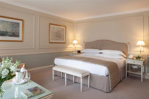 1 double bed