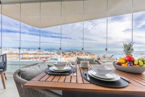 Two-Bedroom Apartment with Terrace and Sea View image 3