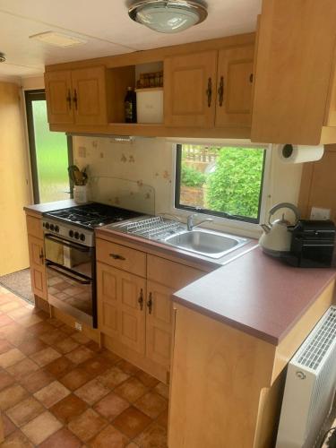 Audrey the Caravan of Dreams in Lindridge