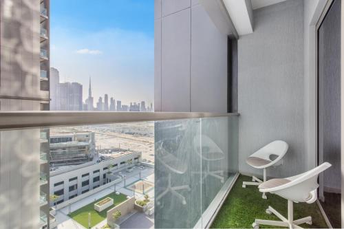 STAY BY LATINEM Luxury 1BR Holiday Home CVR B803 Near Burj Khalifa, Dubai (Foto 2)