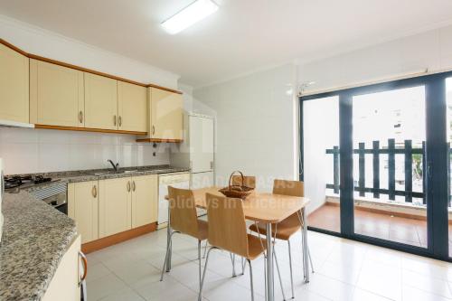 Infinity Waves by ACasadasCasas in South Beach