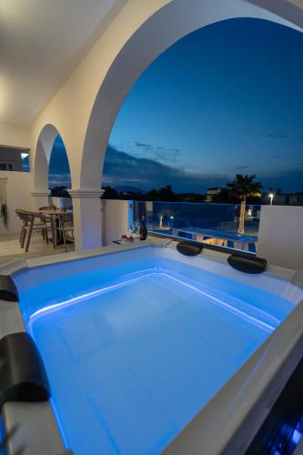 Mamfredas Suites – khách sạn tại Kypseli