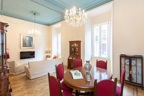 Amazing 3 Bedrooms Prati Vatican, Rzym (zdjęcie 3)